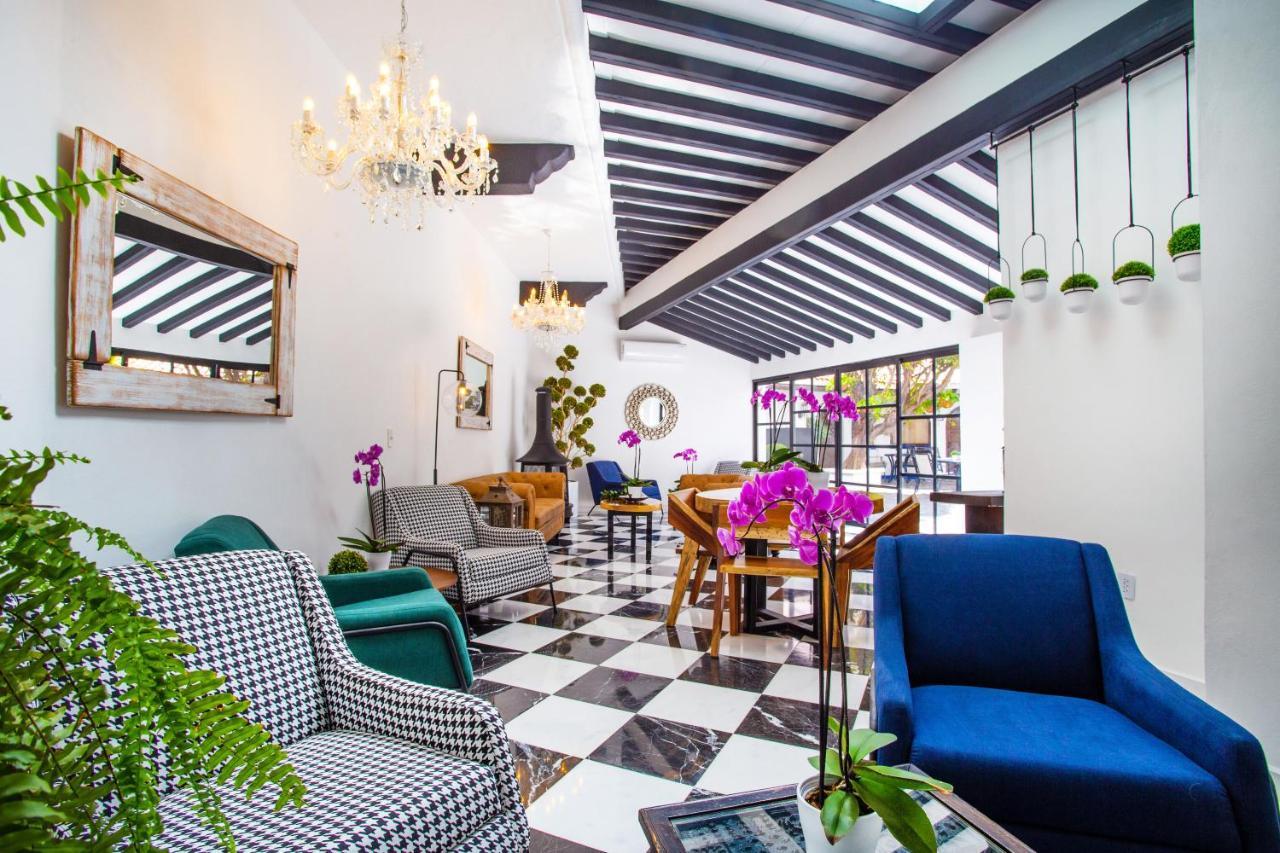 Hotel Suites Mar Elena (Adults Only) Пуэрто-Вальярта Экстерьер фото