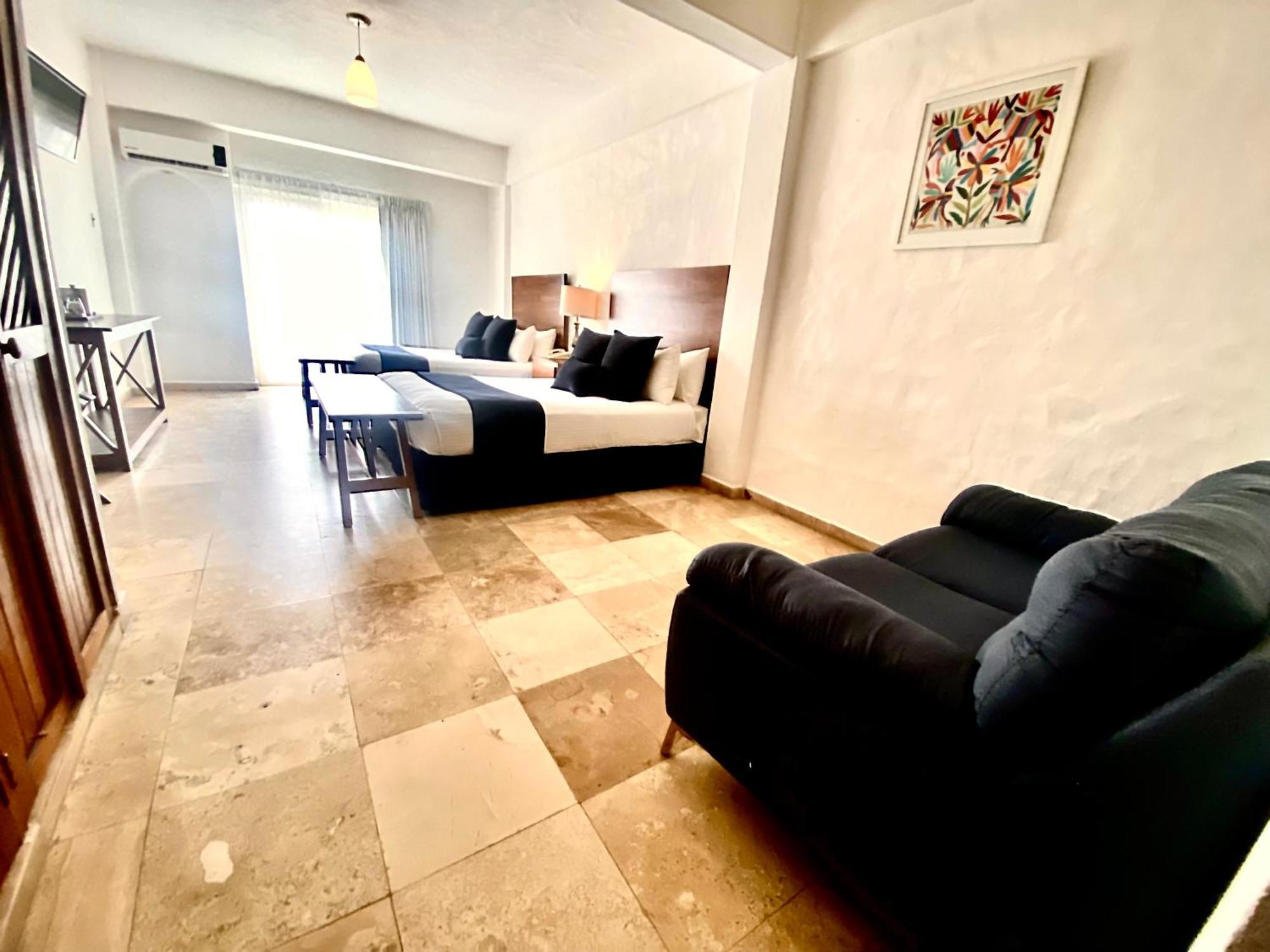 Hotel Suites Mar Elena (Adults Only) Пуэрто-Вальярта Экстерьер фото