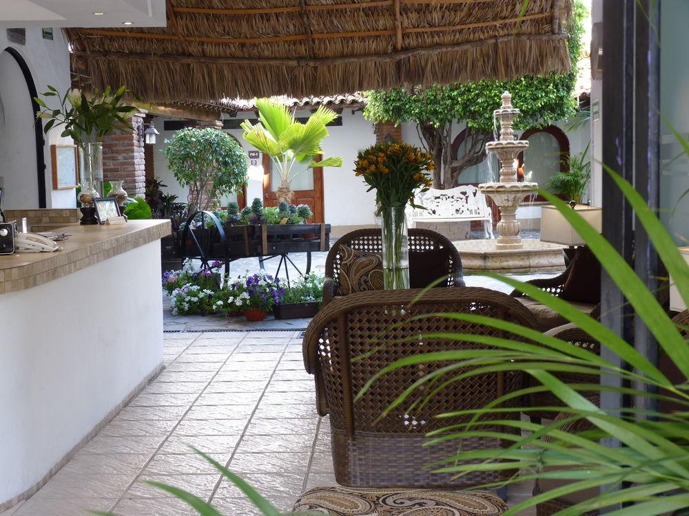 Hotel Suites Mar Elena (Adults Only) Пуэрто-Вальярта Экстерьер фото