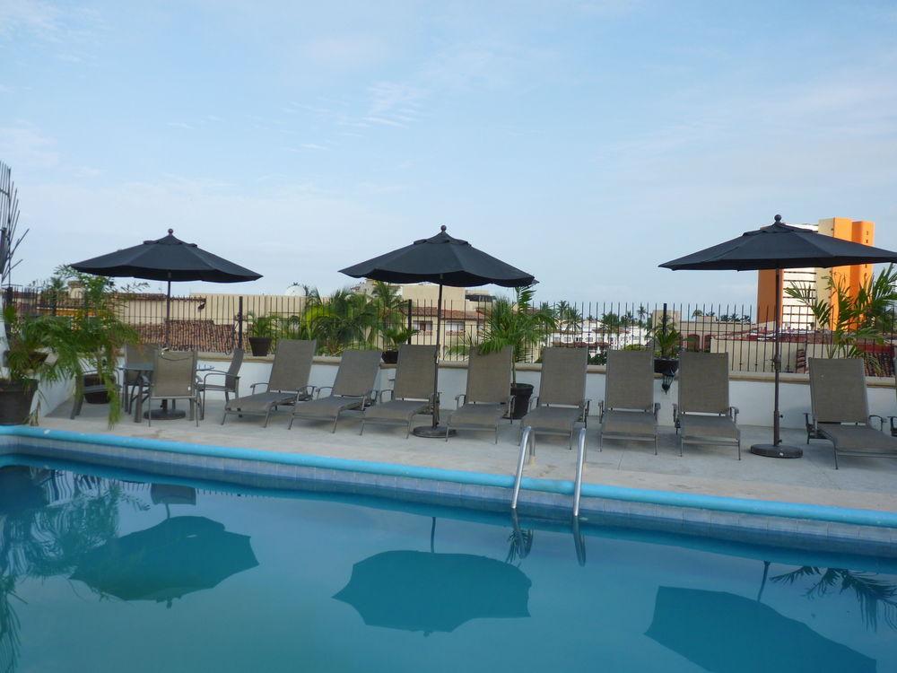 Hotel Suites Mar Elena (Adults Only) Пуэрто-Вальярта Экстерьер фото