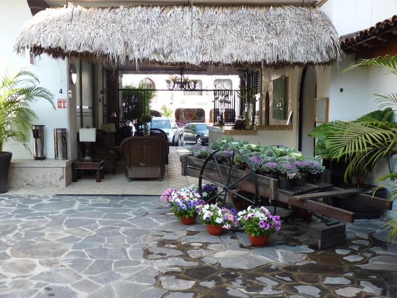 Hotel Suites Mar Elena (Adults Only) Пуэрто-Вальярта Экстерьер фото