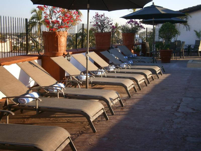 Hotel Suites Mar Elena (Adults Only) Пуэрто-Вальярта Экстерьер фото