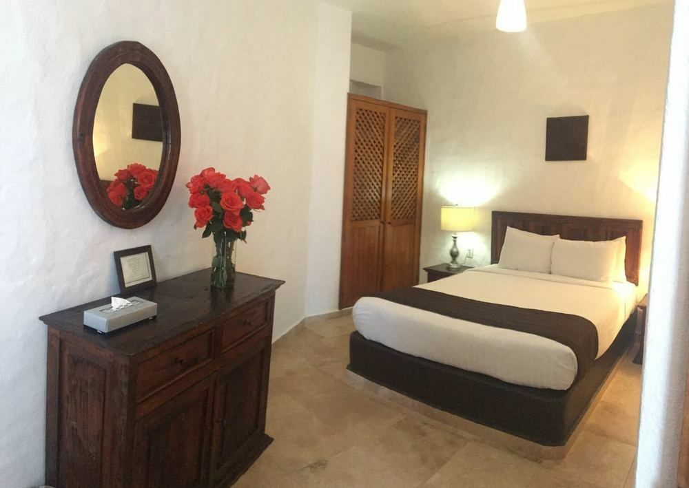 Hotel Suites Mar Elena (Adults Only) Пуэрто-Вальярта Экстерьер фото
